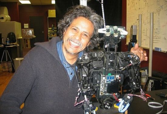 Lentes con inteligencia artificial para invidentes