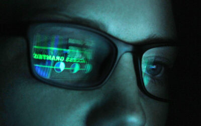 Mácula y lente con filtro de luz azul